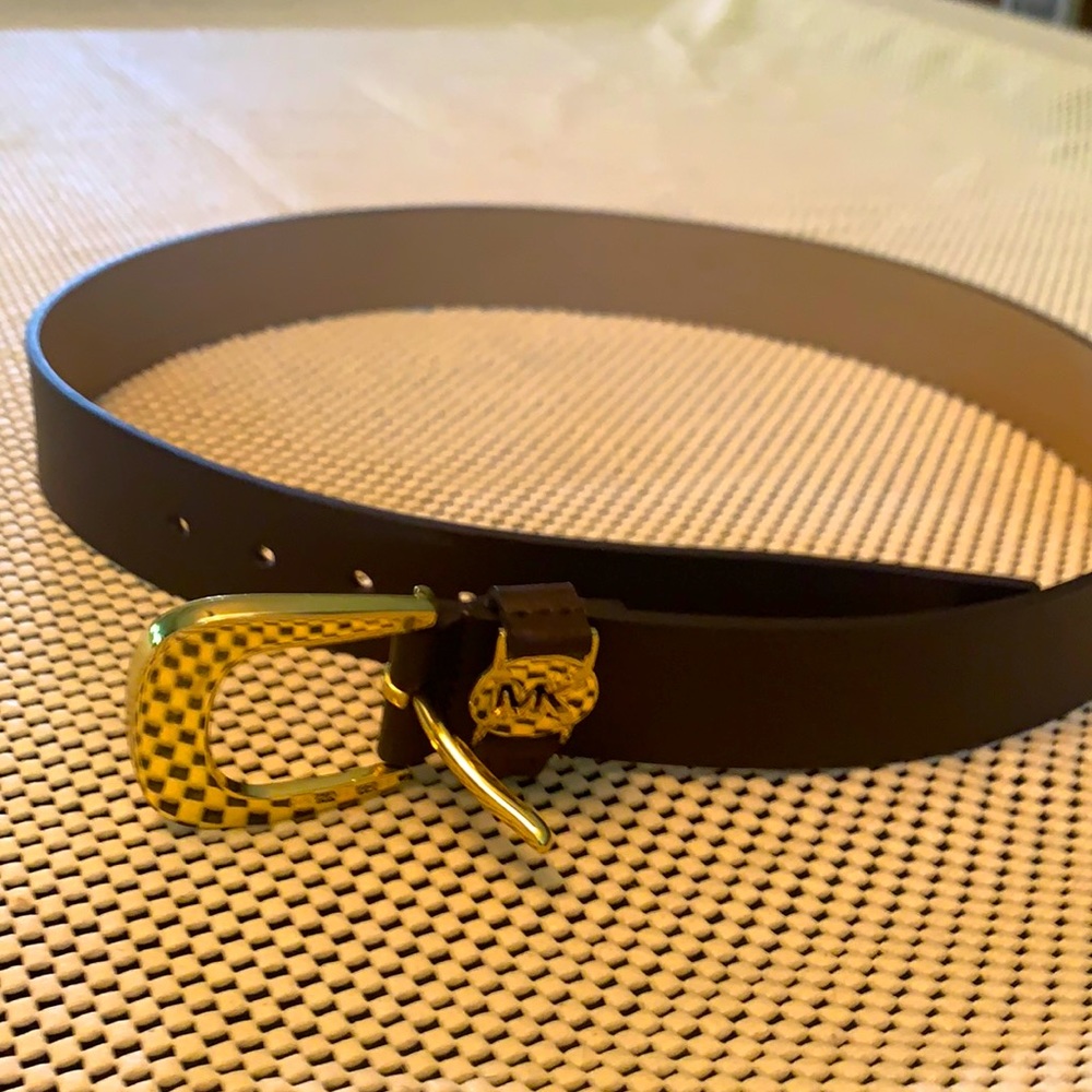 Leather belt